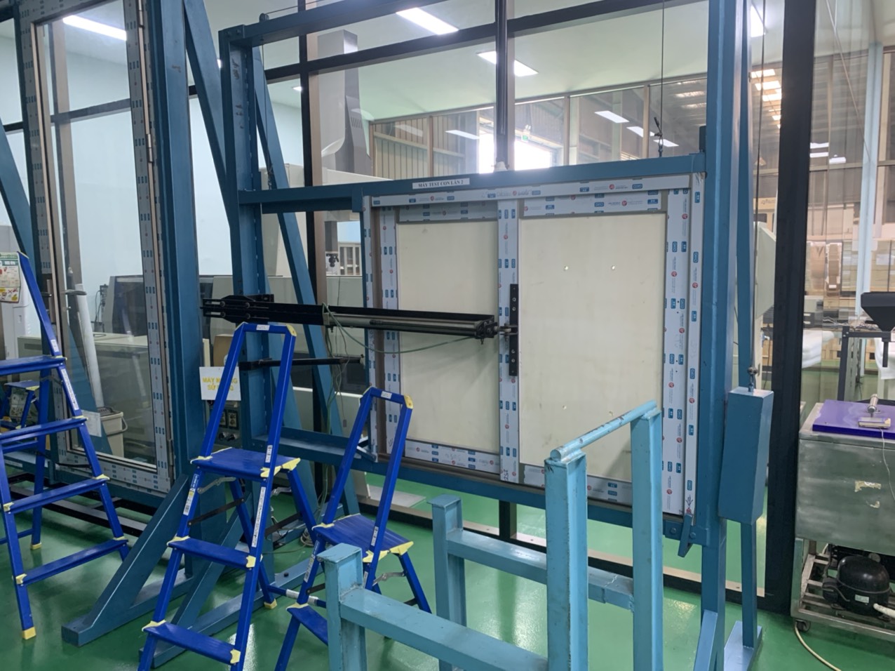 Product testing system 2.jpg